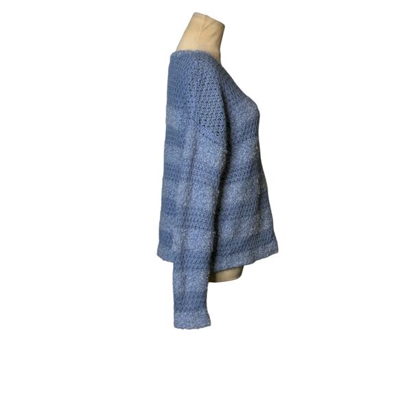 Almost Famous blue stripes long sleeves sweater size Small - Picture 6 of 9